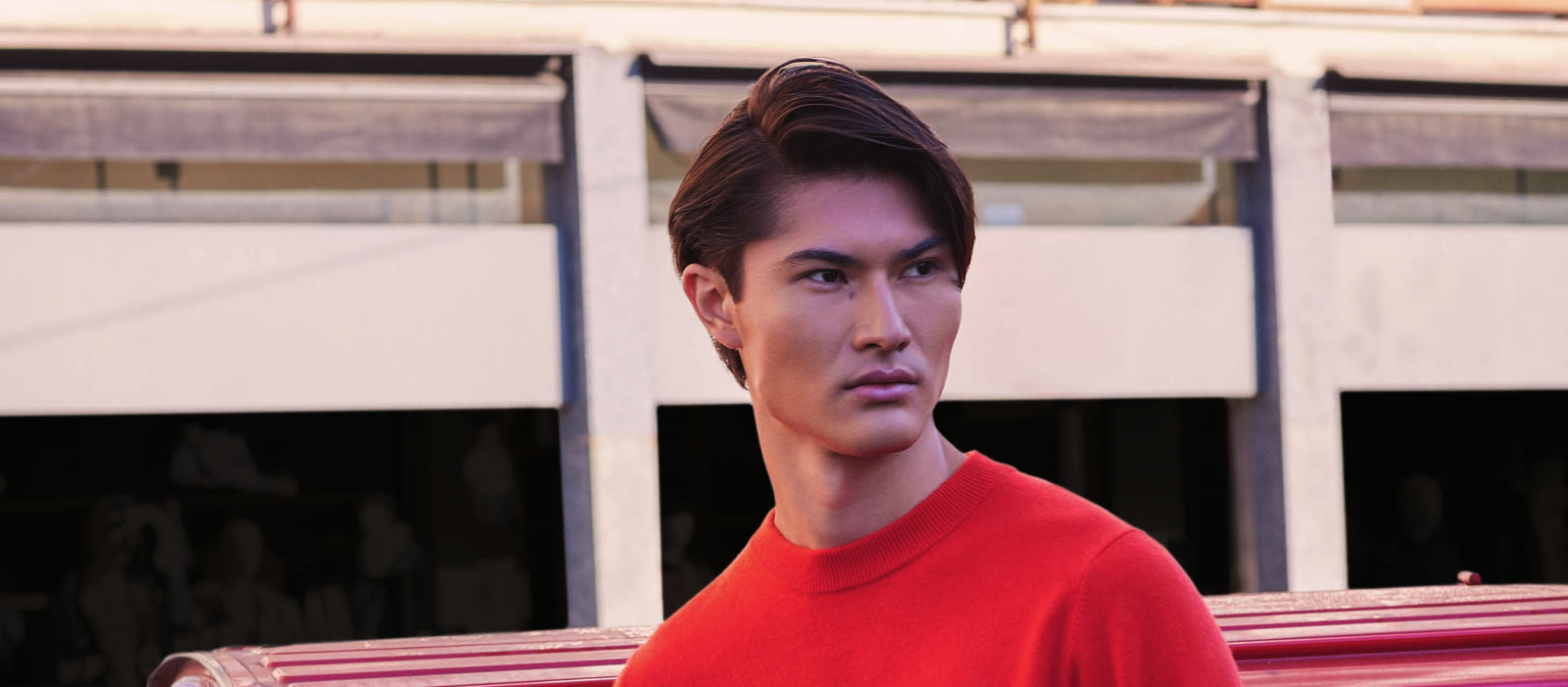 Editorial de campaña Neauvia 2026 — modelo masculino, línea Man