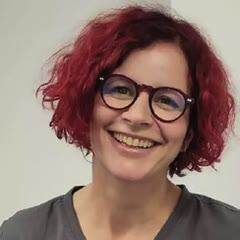 Dr Lisa Dinley